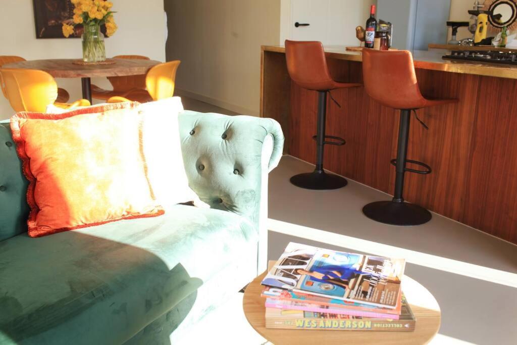 Luxury Harbour Suite With Private Parking Лоосдрехт Екстериор снимка