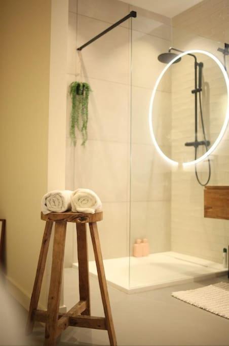 Luxury Harbour Suite With Private Parking Лоосдрехт Екстериор снимка
